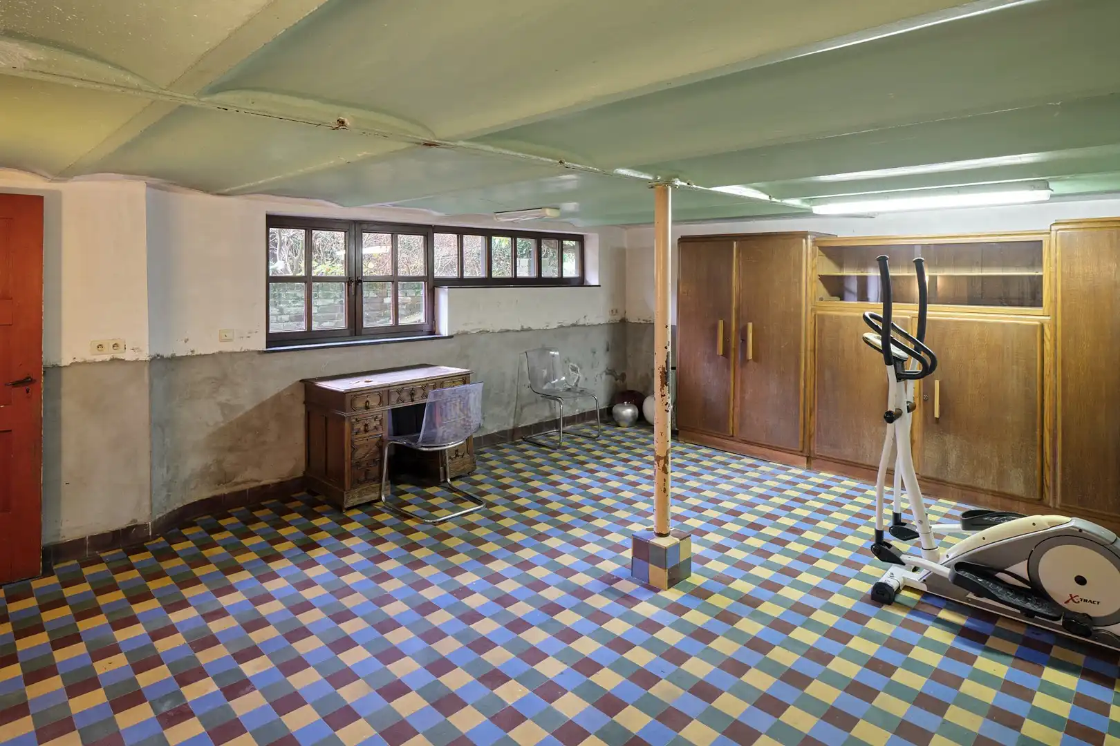 Interbellum villa in Bree centrum foto 38