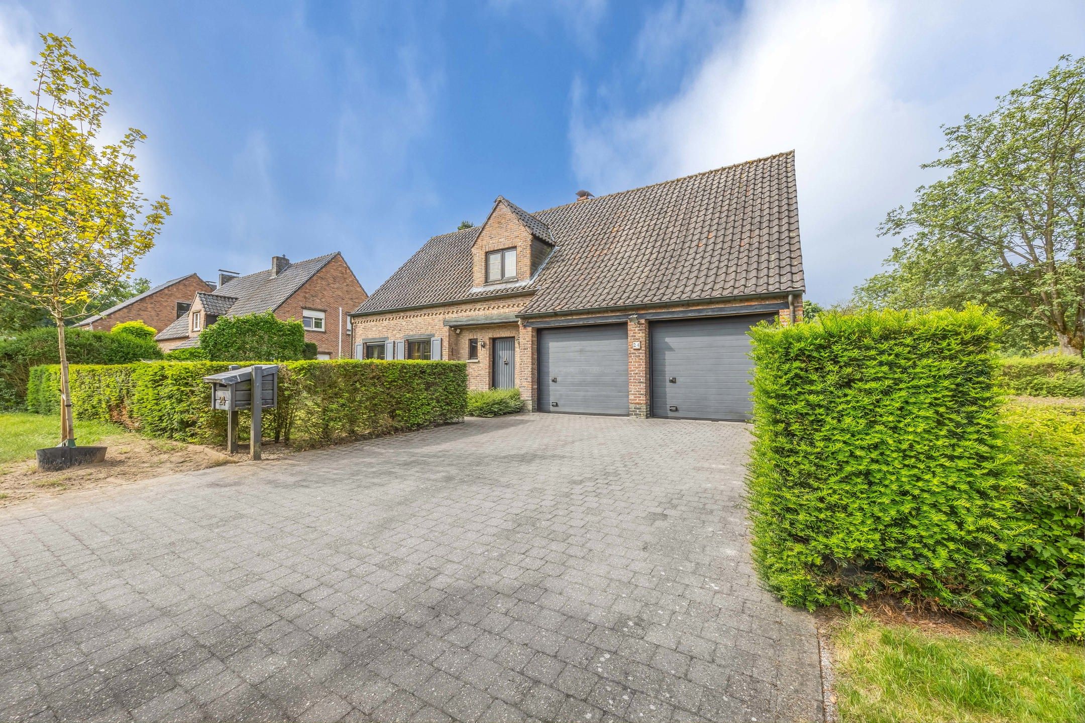 Hoofdfoto van de publicatie: Vrijstaande charmante woning in groene en centrale ligging