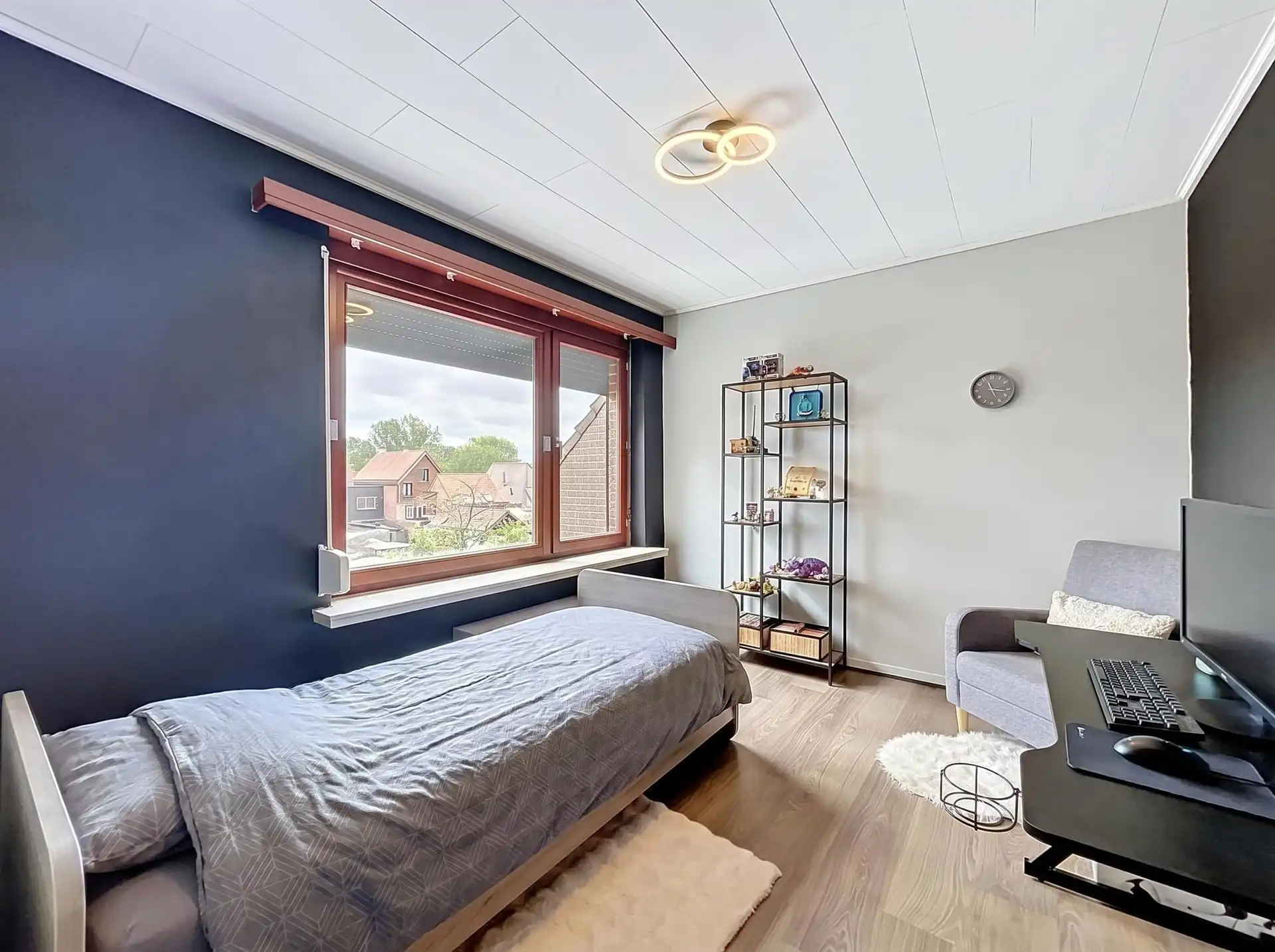 instapklare gezinswoning met 3 slaapkamers, garage en ruime tuin op toplocatie foto 8