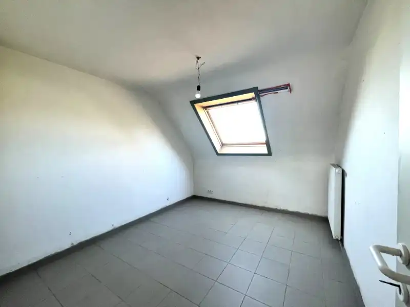 Woning met slaapkamer en badkamer gelijkvloers foto 15