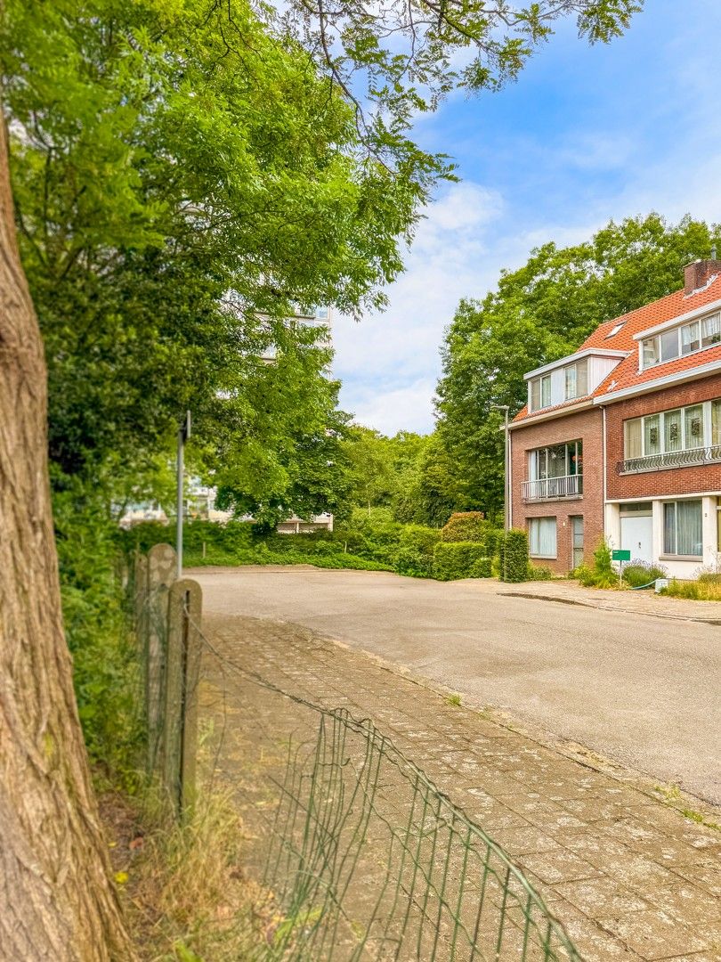 Prachtige HOB op het einde van een doodlopende straat in hart van het groene Linkeroever! foto 28