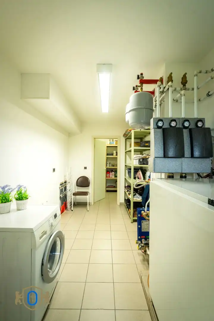 Vrijstaande 4-slpkr woning met tuin & garage foto 18