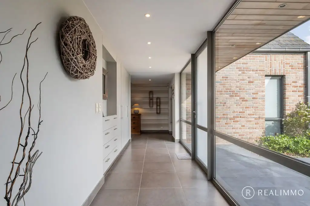 Uitzonderlijke villa met EPC B op landelijke ligging te Pottes, met 1001 mogelijkheden! foto 4