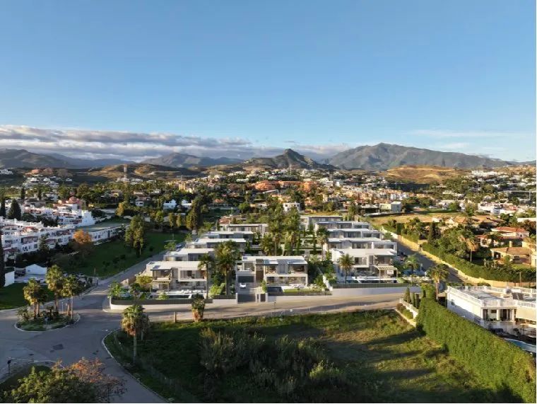 Uniek villaproject in Marbella: stijl, ruimte en elegantie aan de New Golden Mile foto 11