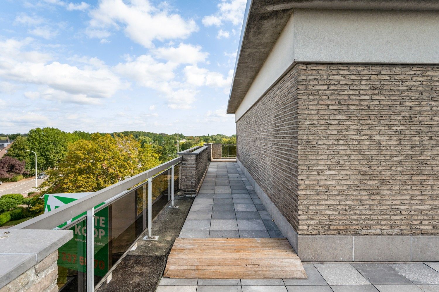 Prachtig verzorgd penthouse met 3 slaapkamers en 360° terras te Lier foto 14