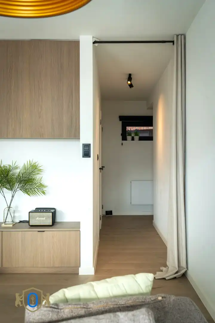 Instapklaar 1-slpkr appartement met terras foto 5