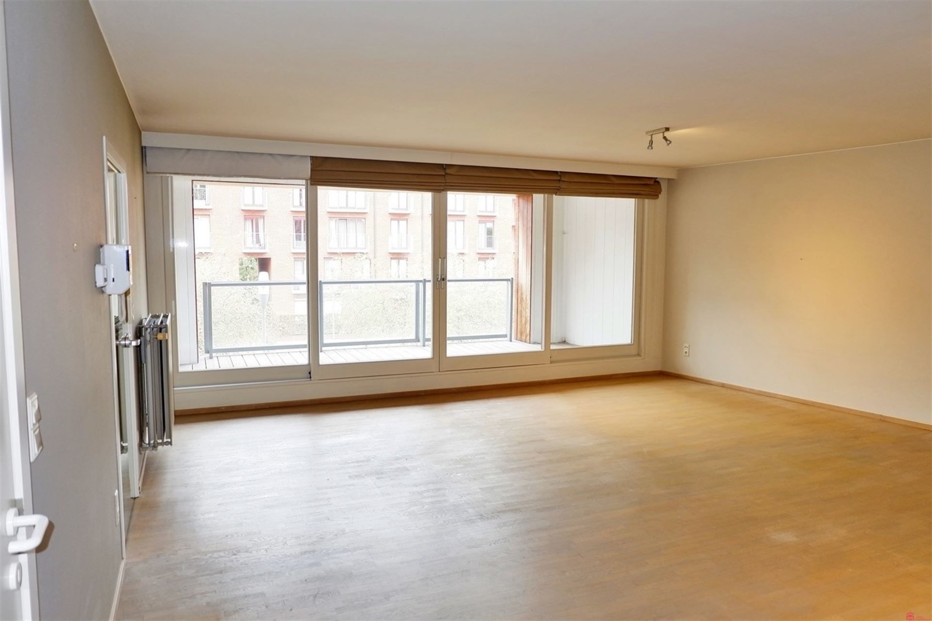 Ruim en lichtrijk appartement op wandelafstand van het centrum van Kortrijk foto 5