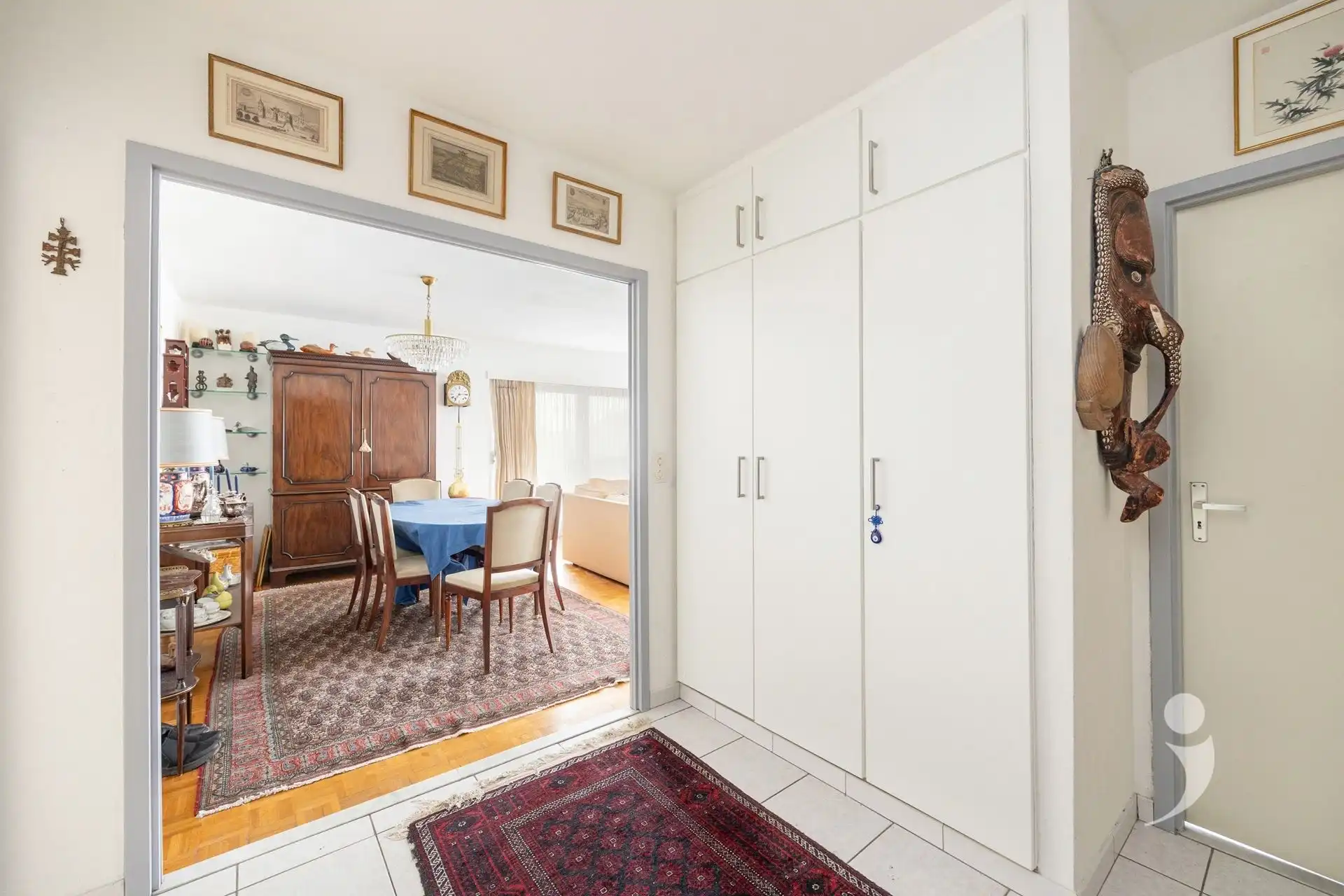 Ruim appartement met 3 slaapakamers en garagebox foto 8