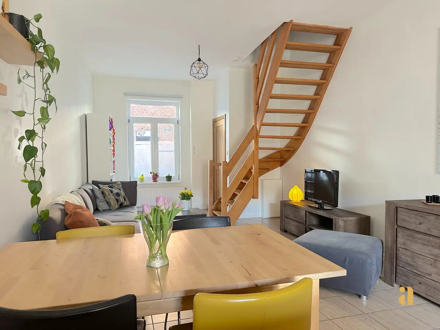 Energiezuinige starterswoning in gezellige leefstraat foto 5