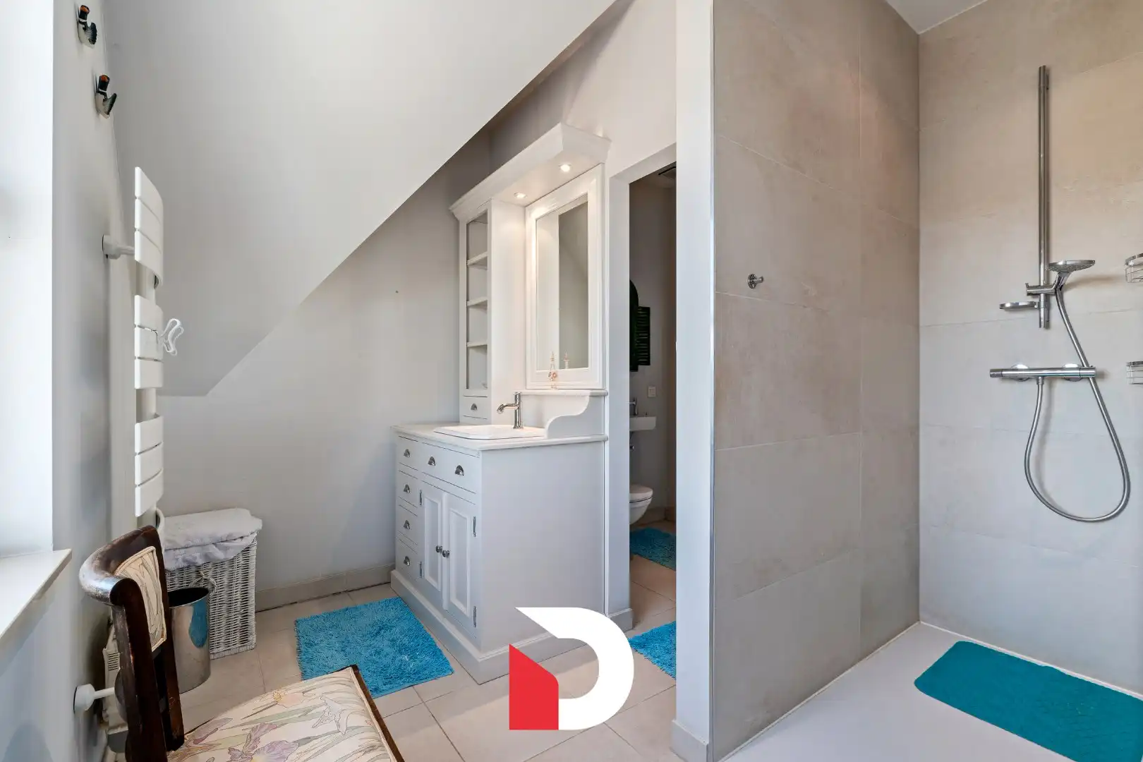 Schitterend hoekappartement met 2slk'ers en 2 terrassen, inclusief een staanplaats te Aartrijke. foto 14