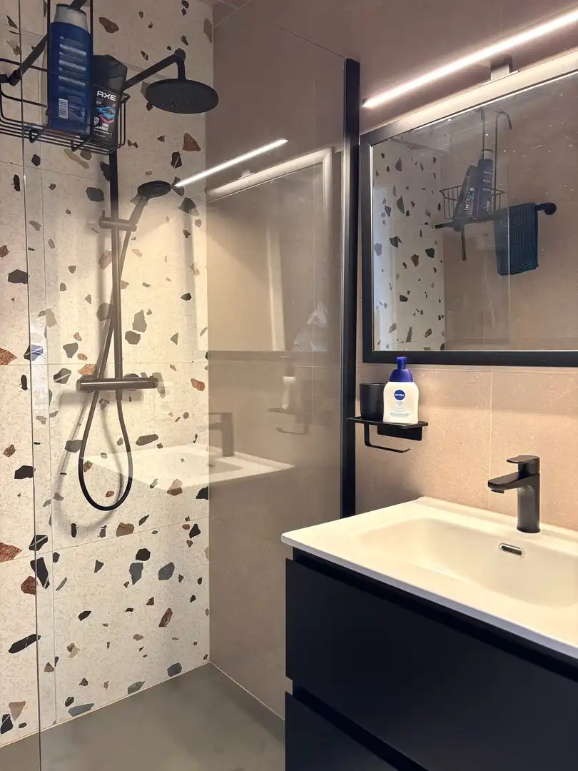 Lichtrijke studio met slaaphoek te koop in Nieuwpoort-bad foto 5