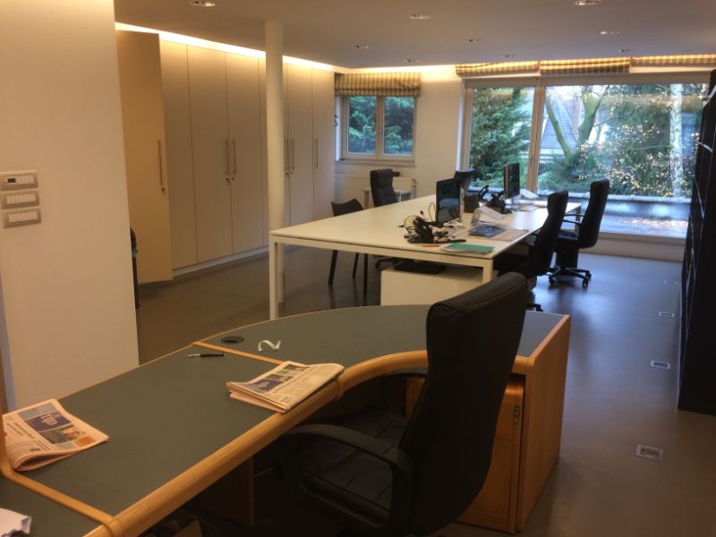 Ruime eigendom met veel ruimte , veel mogelijkheden, instap-klaar! foto 8