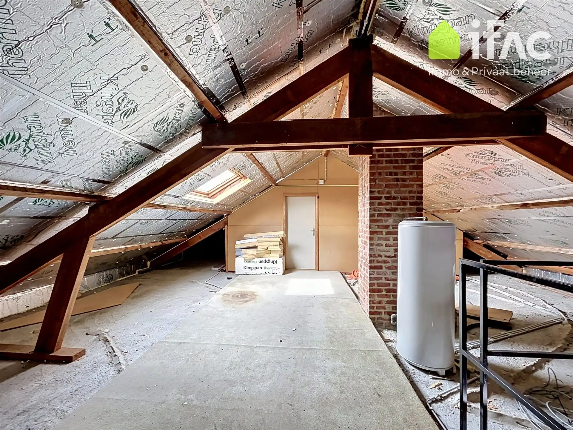 Goed gelegen 3 slaapkamer villa - vlakbij Park en centrum  foto 21