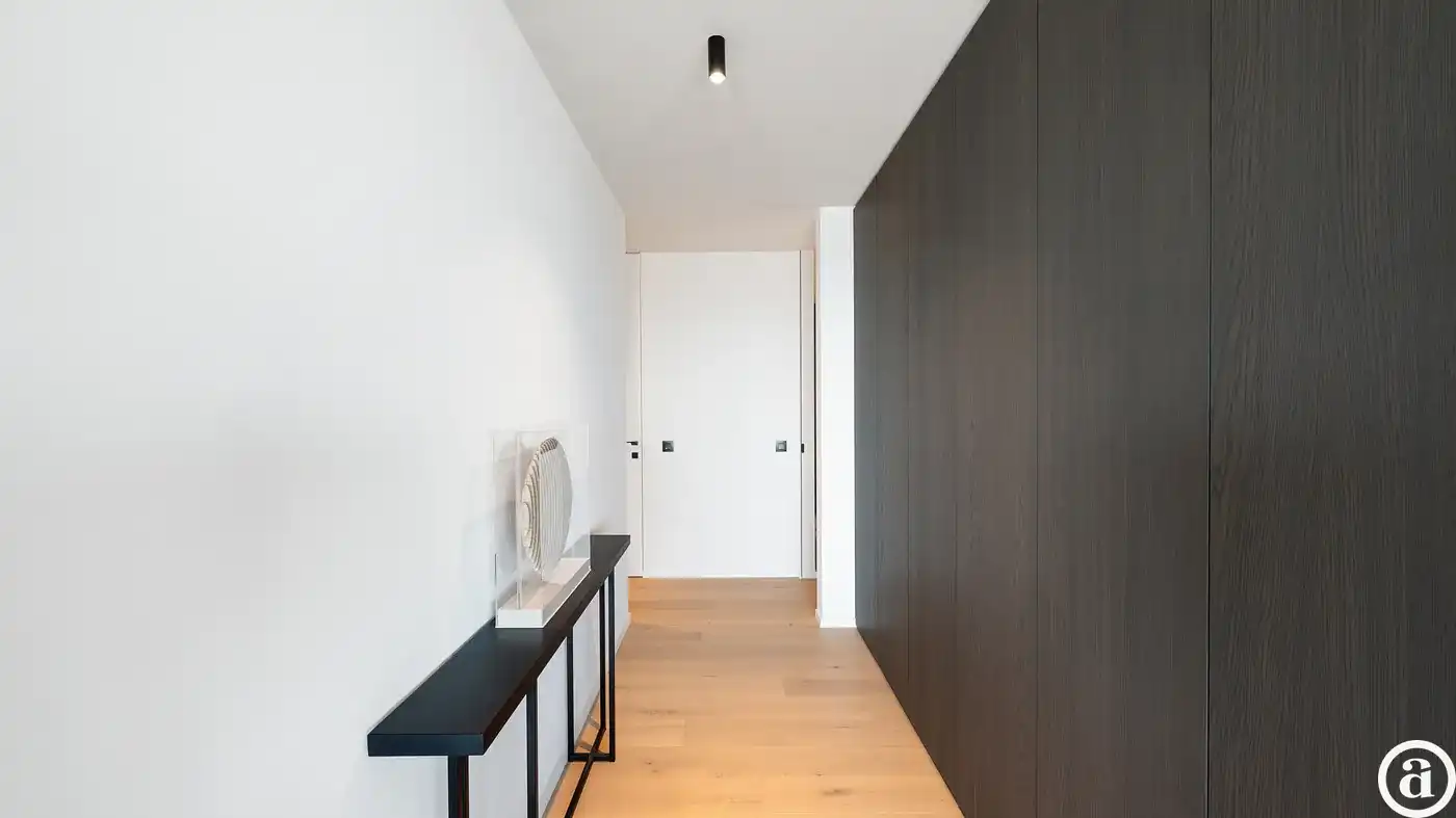 Exclusief high-end appartement in iconisch gebouw aan RBSC. foto 21