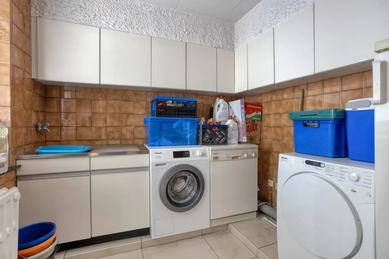 Instapklare woning met grote garage en tuin - aan centrum Tongeren foto 12