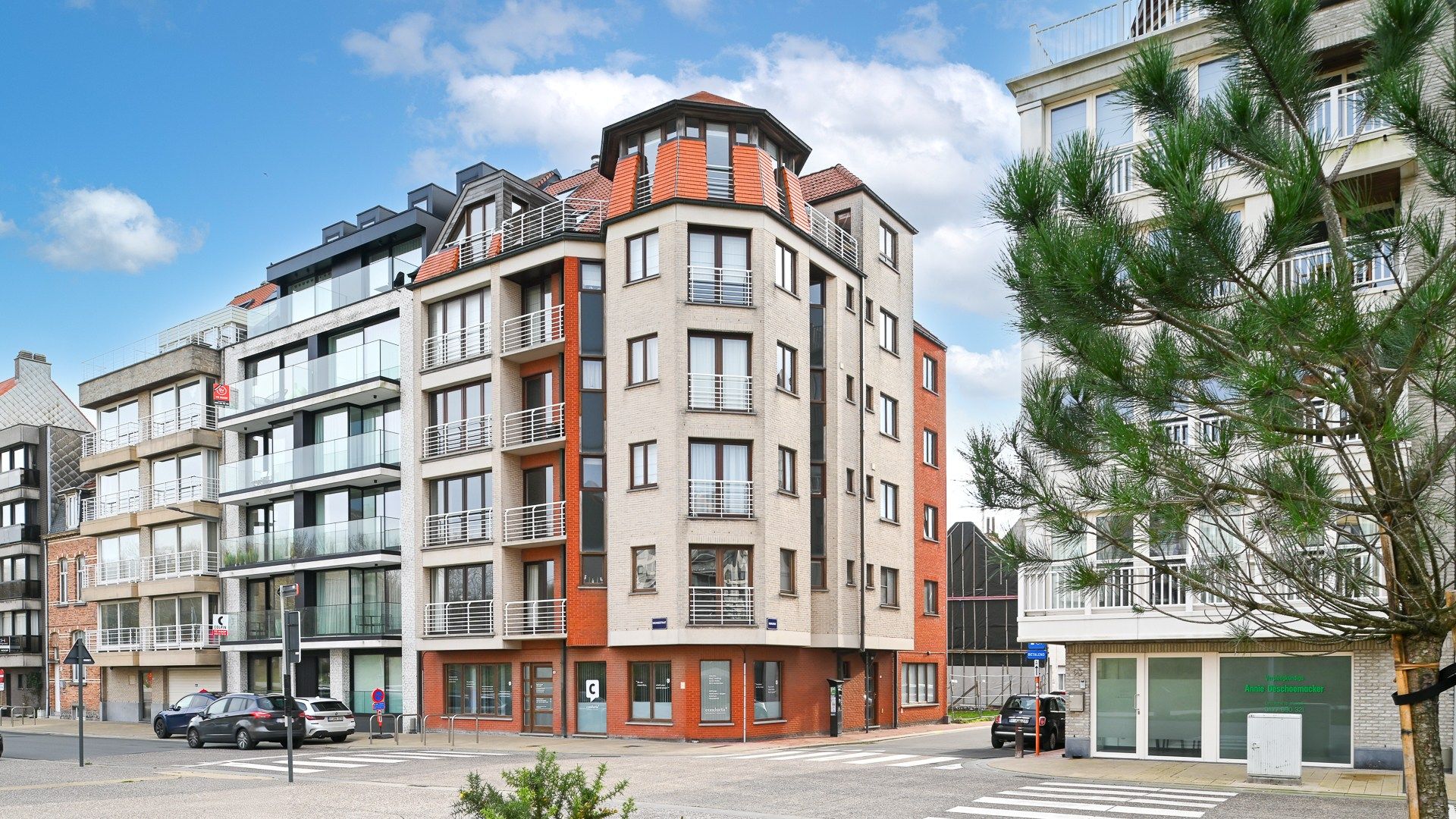 Fijn appartement op enkele passen van de Zeedijk foto {{pictureIndex}}