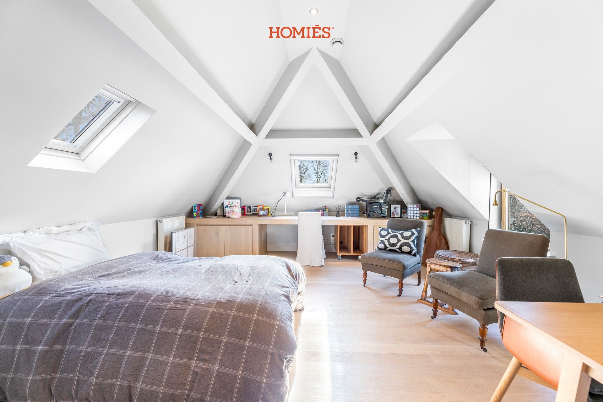 High-end villa op prime location foto 17