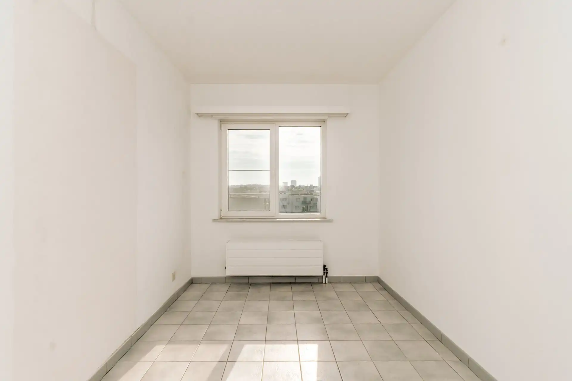 Lichtrijk appartement met 2 slaapkamers & staanplaats foto 14