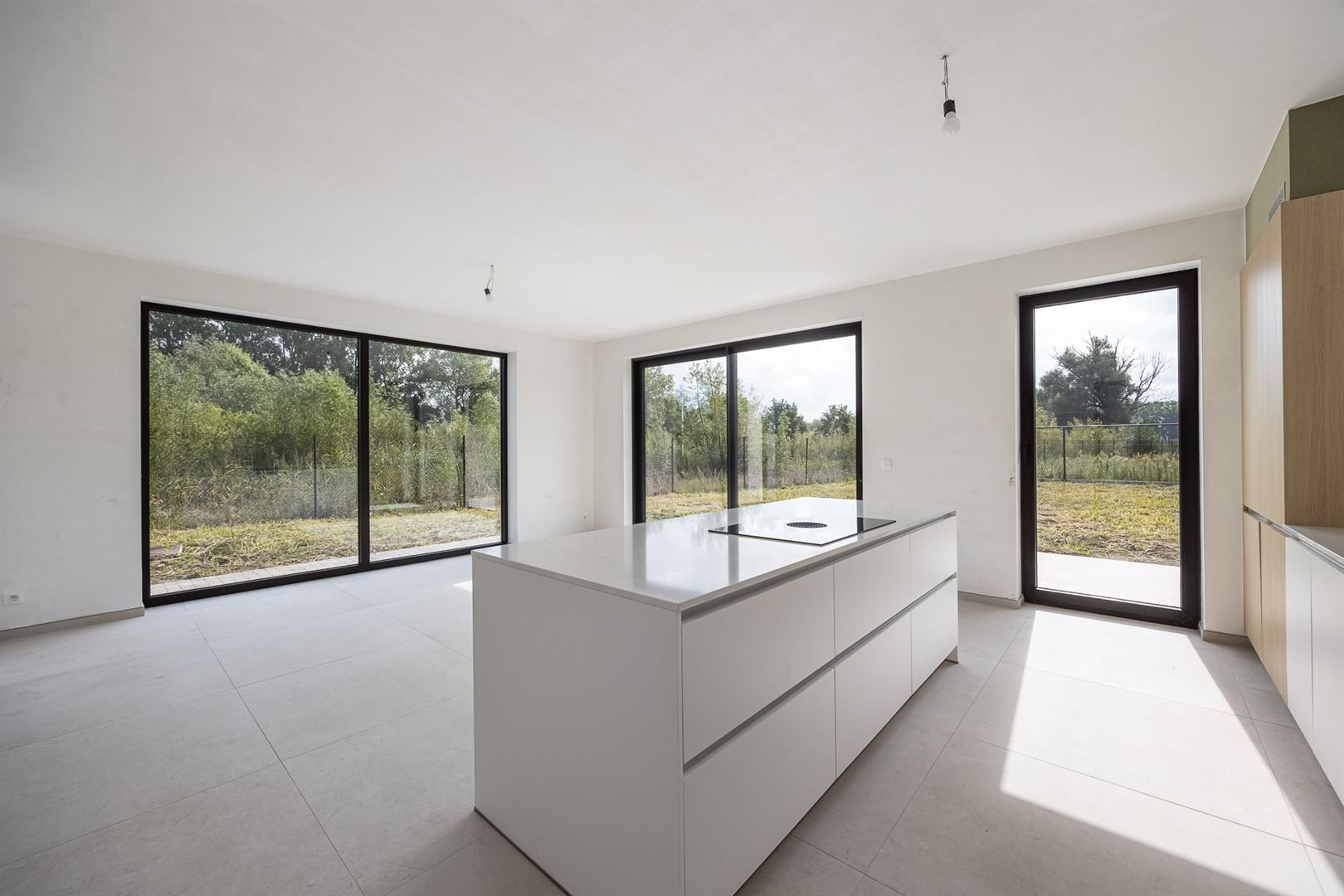 Duurzame, halfopen nieuwbouwbouwing op zuidwest perceel.  foto 13