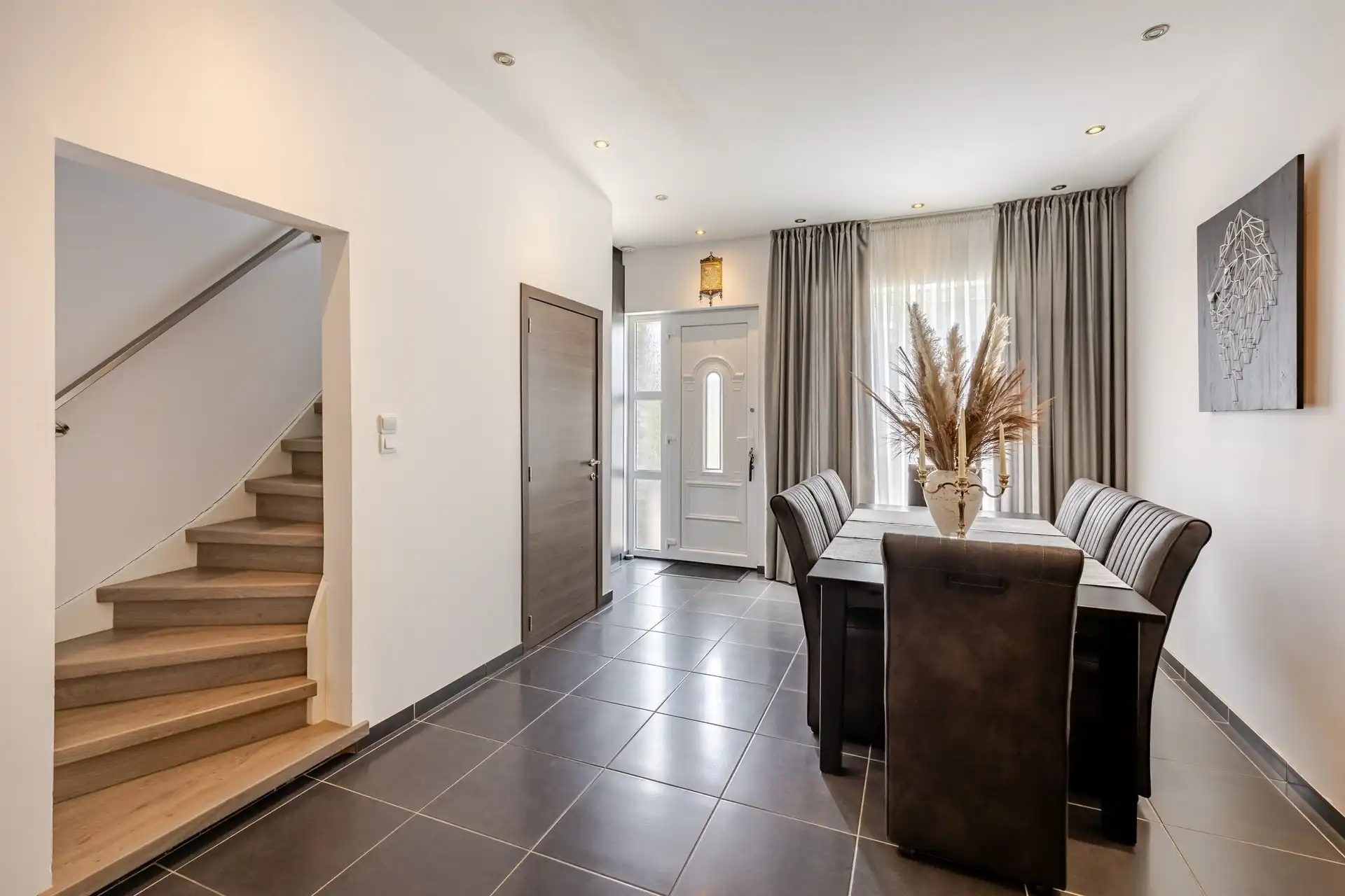 Prachtig gerenoveerde woning met 3 slks en tuin  foto 6