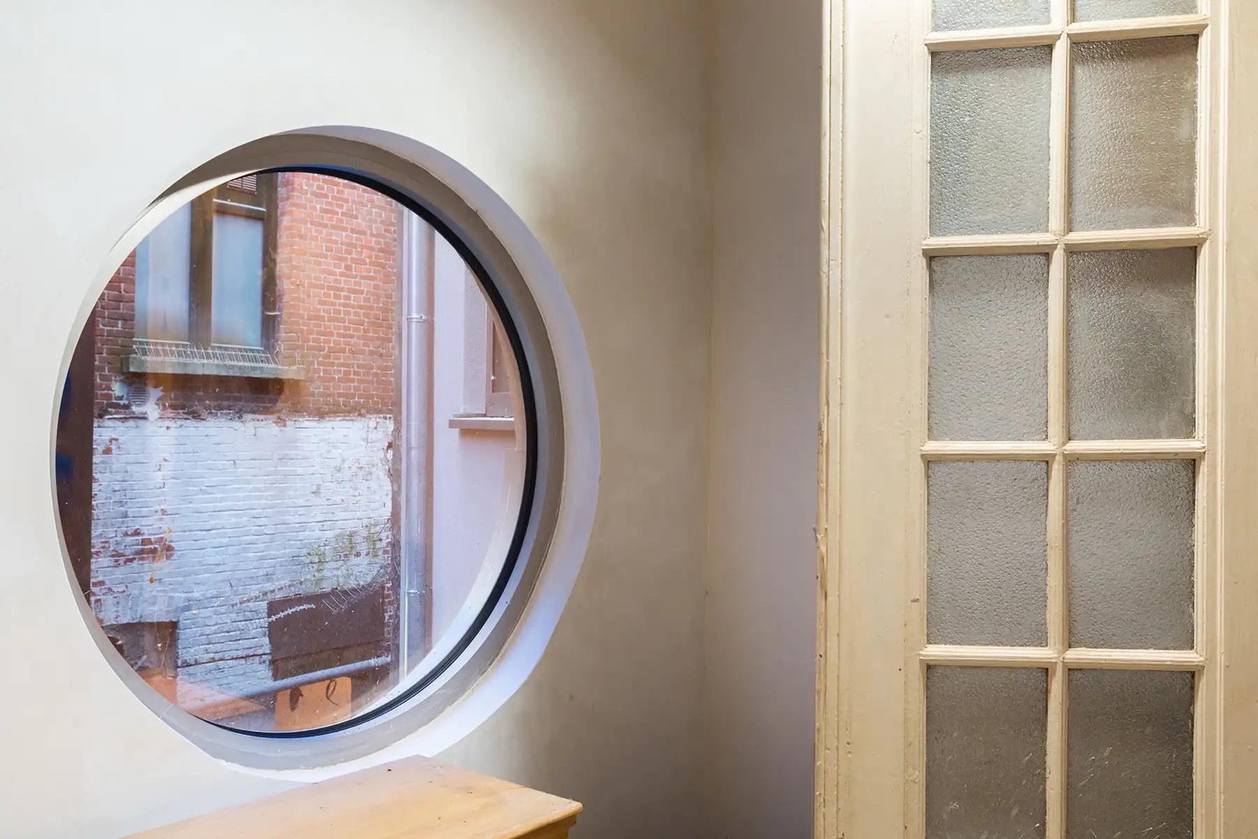 Karaktervol renovatieproject op toplocatie in Borgerhout! foto 8