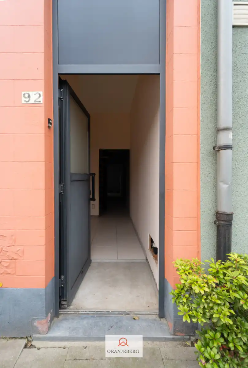 Woning met mogelijkheid tot 4 slaapkamers vlakbij station Gent-Sint-Pieters foto 4