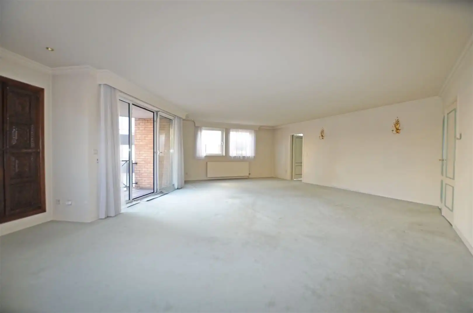 Ruim op te frissen appartement op wandelafstand van de stad foto 7