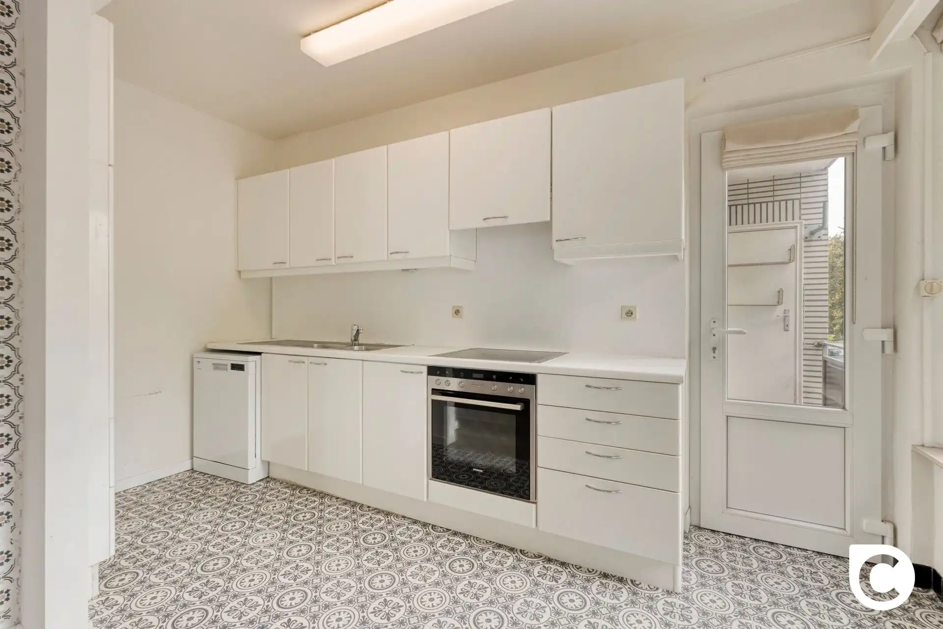 Appartement : 2 slk + T  foto 5