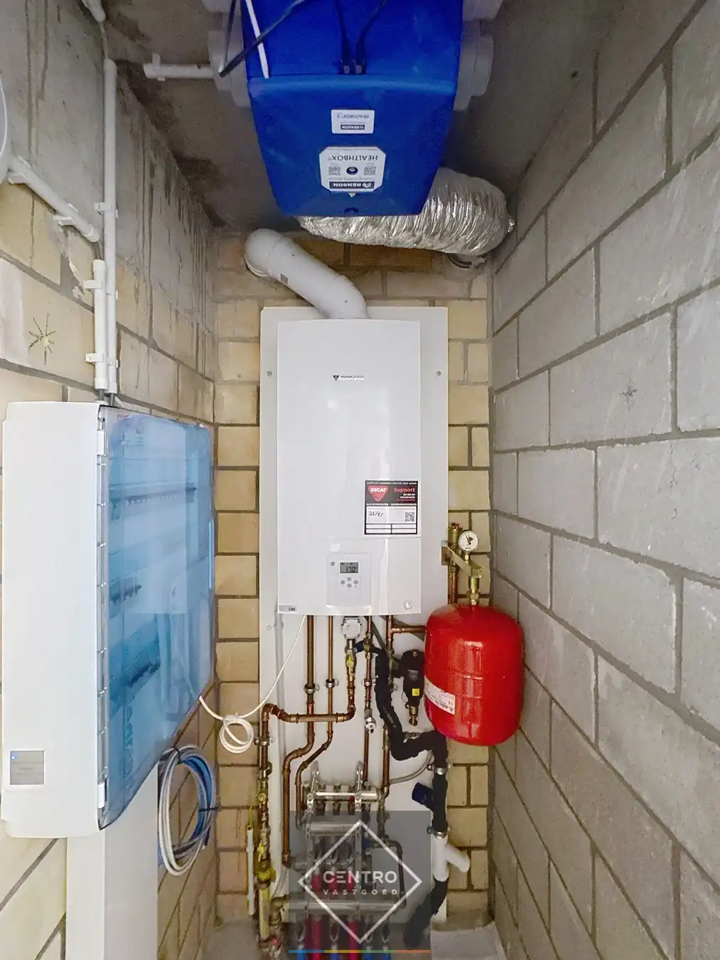 INVESTERING met 22 appartementen + aanpalend perceel projectgrond! foto 9