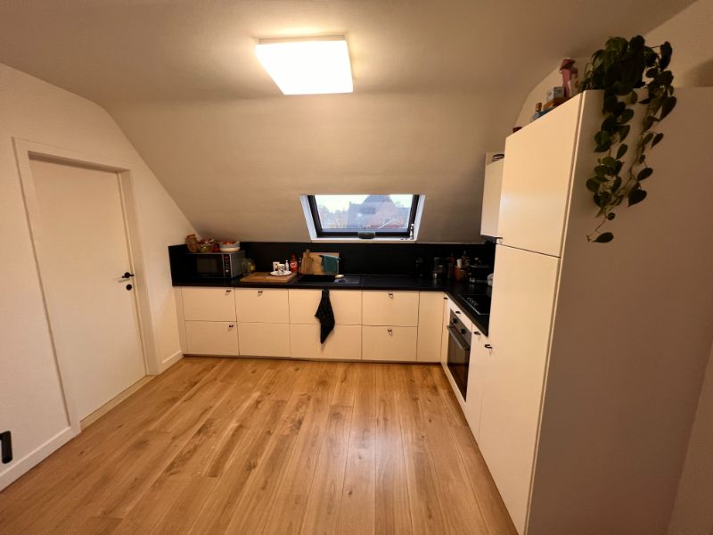 --- NIEUW --- Volledig vernieuwd appartement te Melle (Florawijk) met 3 grote slaapkamers & autostaanplaats foto 6