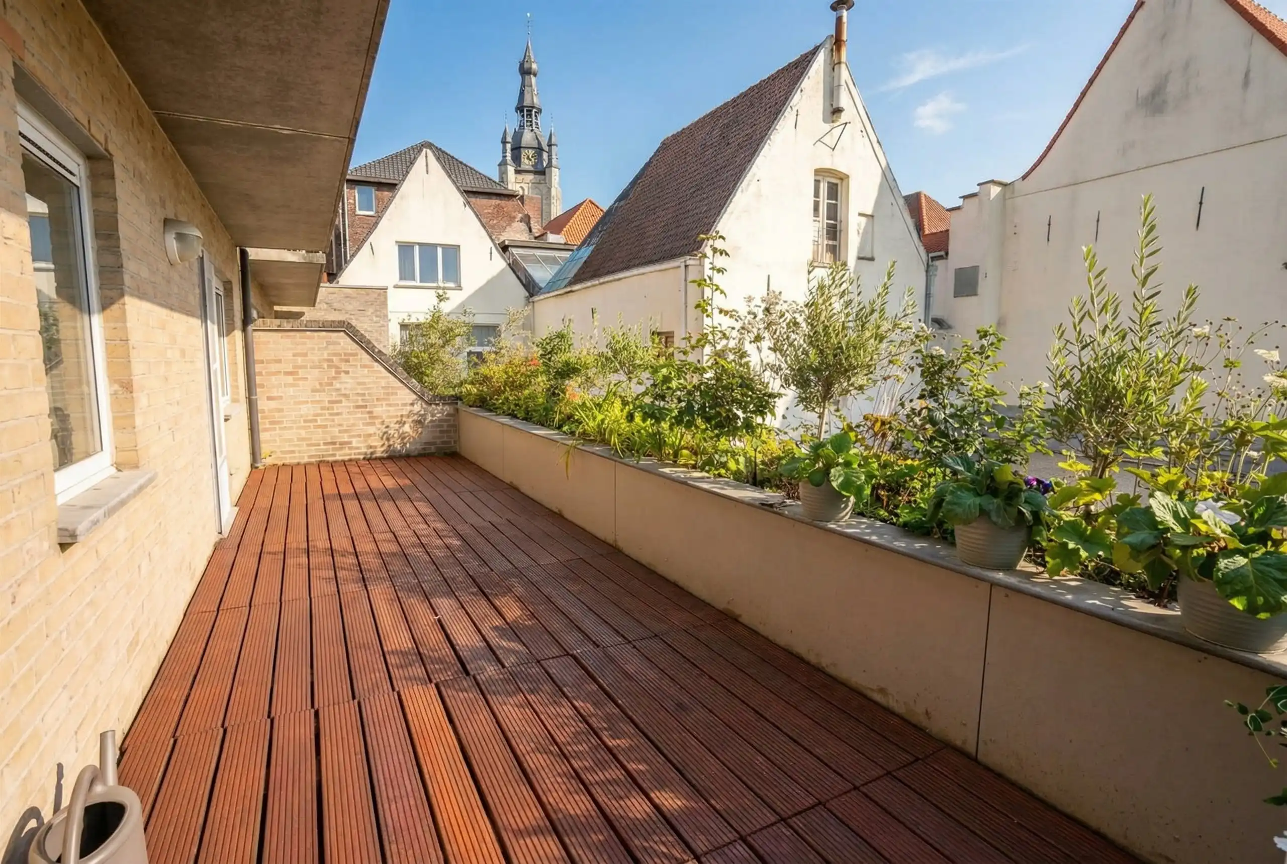 Zeer goed gelegen stadsappartement met garage + groot terras foto 3