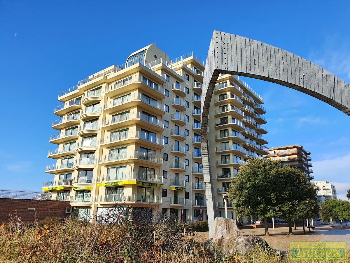 Appartement te koop foto {{pictureIndex}}