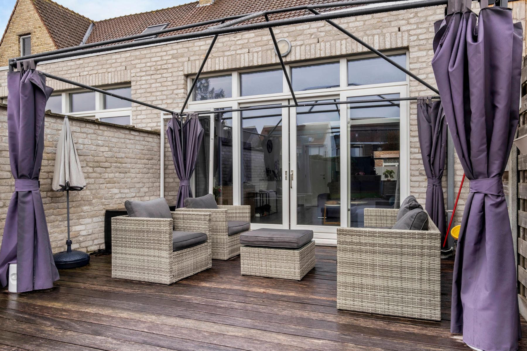Instapklare woning op toplocatie te Sint-Andries! foto 7