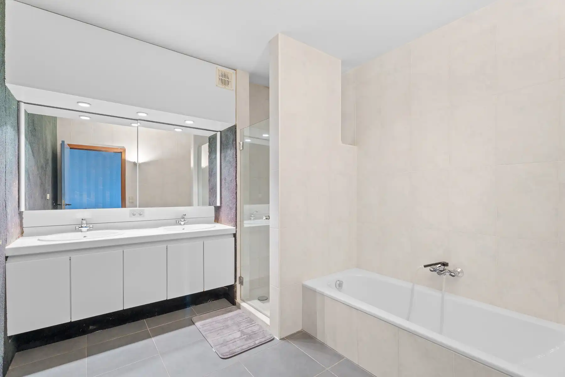 HOB met garage en tuin op toplocatie te Sint-Amandsberg  foto 14