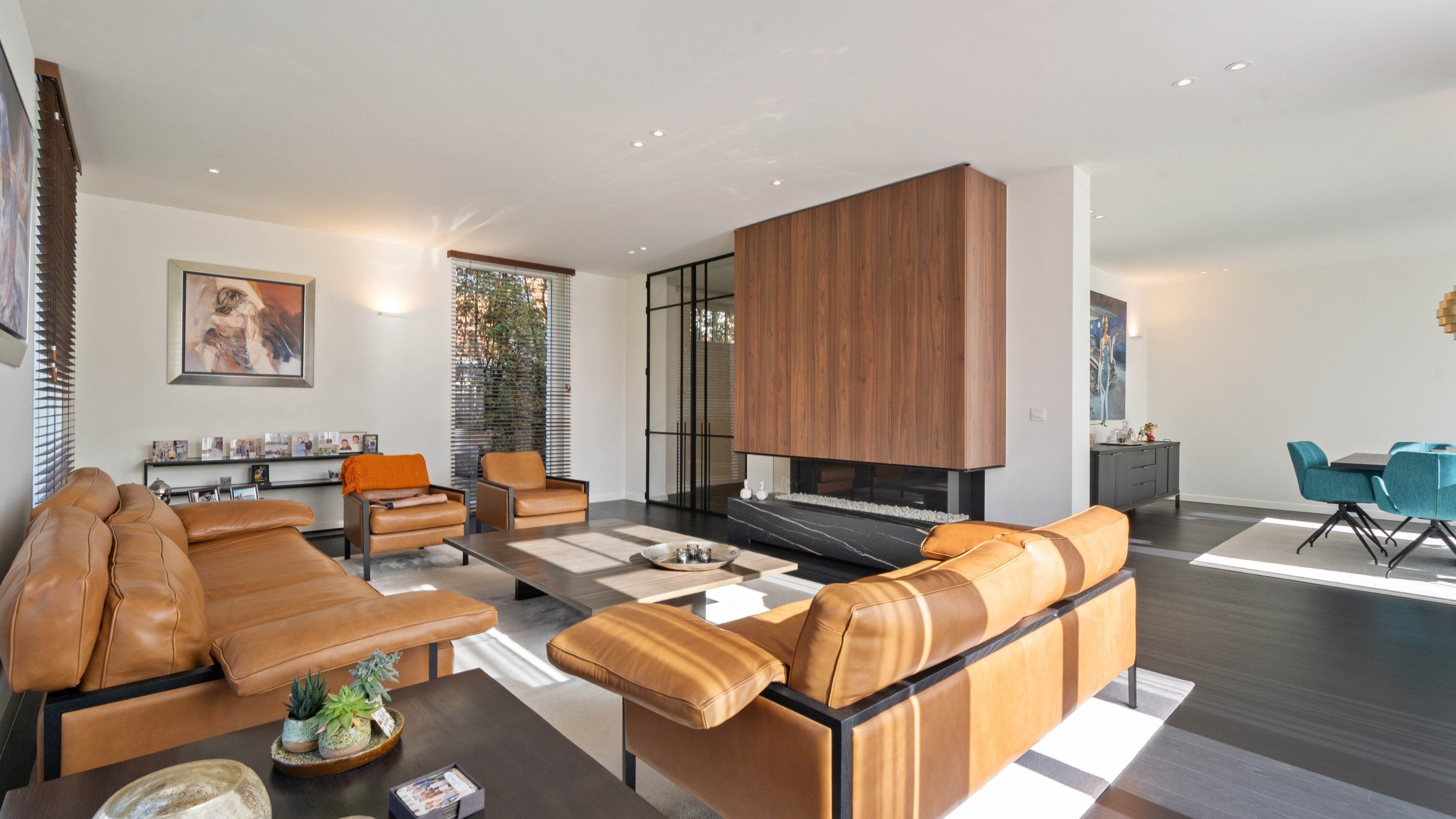 Exclusieve villa gelegen in een rustige, residentiële wijk . foto 9