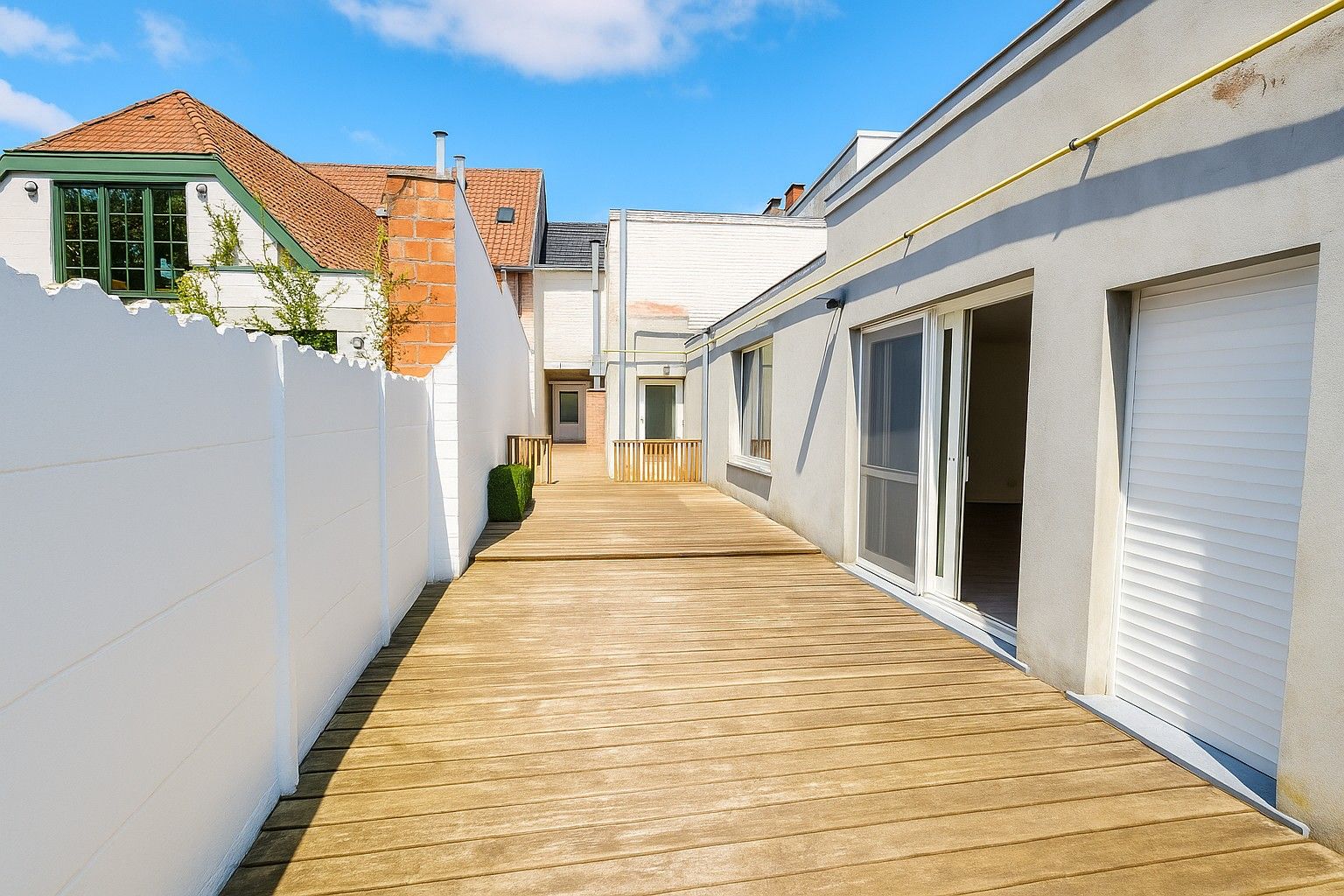 🏠 Vernieuwde gezinswoning met handelsgedeelte – renovatie 2022 foto 8