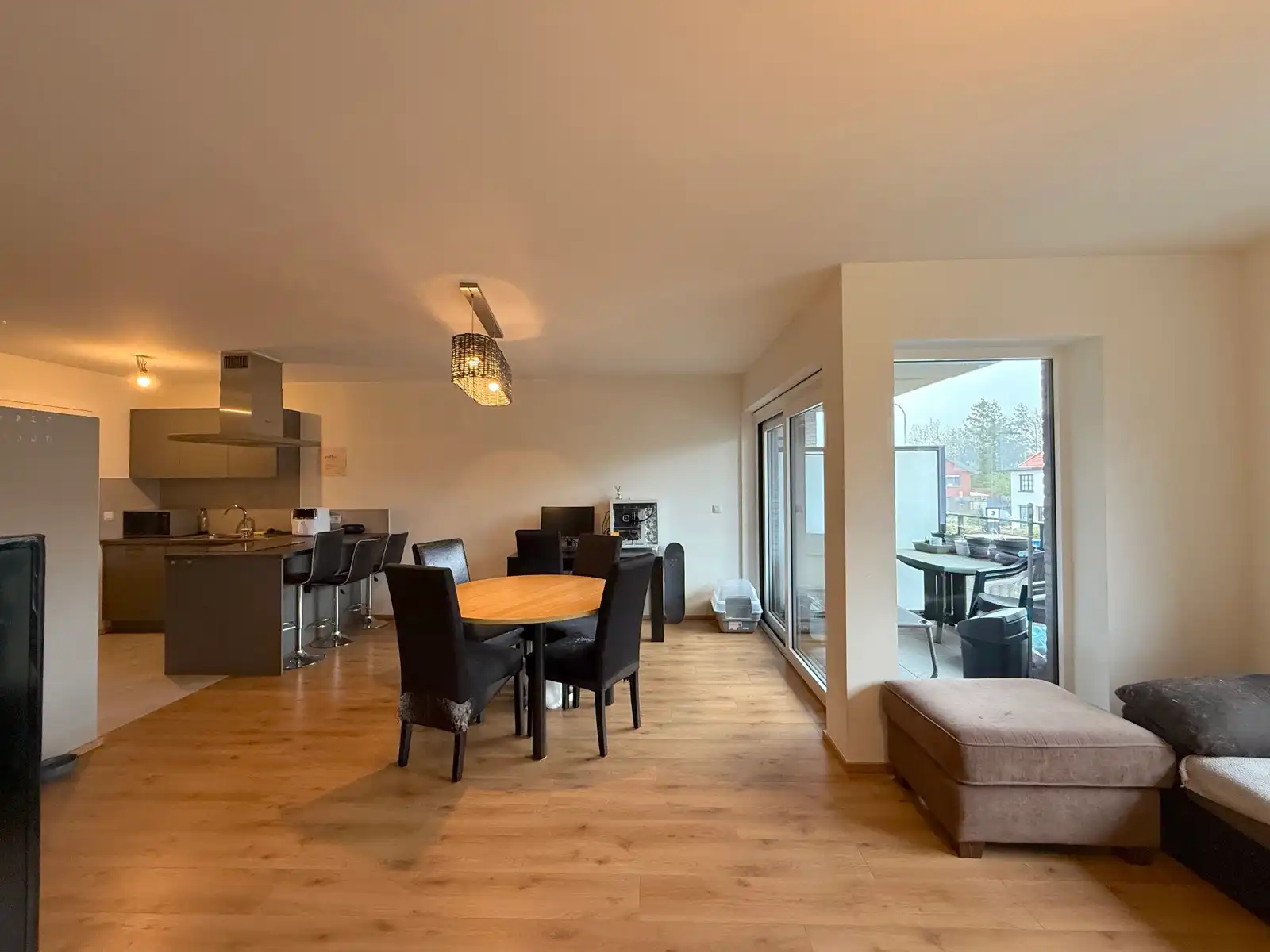 Recent appartement (1ste V.) met 2 slaapkamers en terras  foto 3