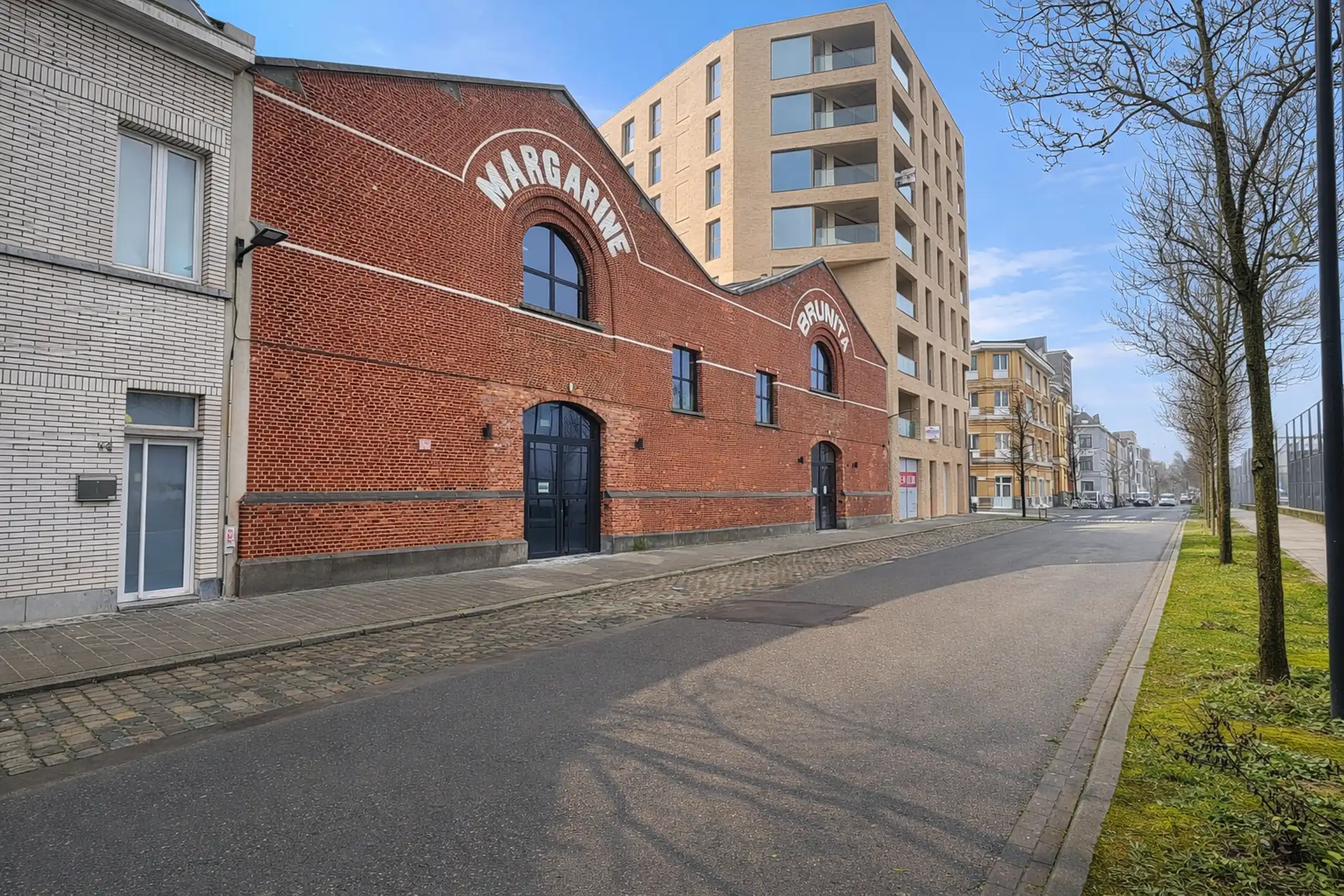 Nieuwbouw kantoor van ca. 696 m² te huur in The Bunch foto {{pictureIndex}}