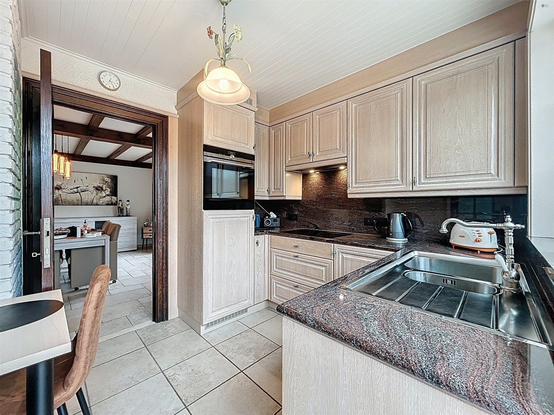 Gezellige bungalow op perceel van 580m² foto 5