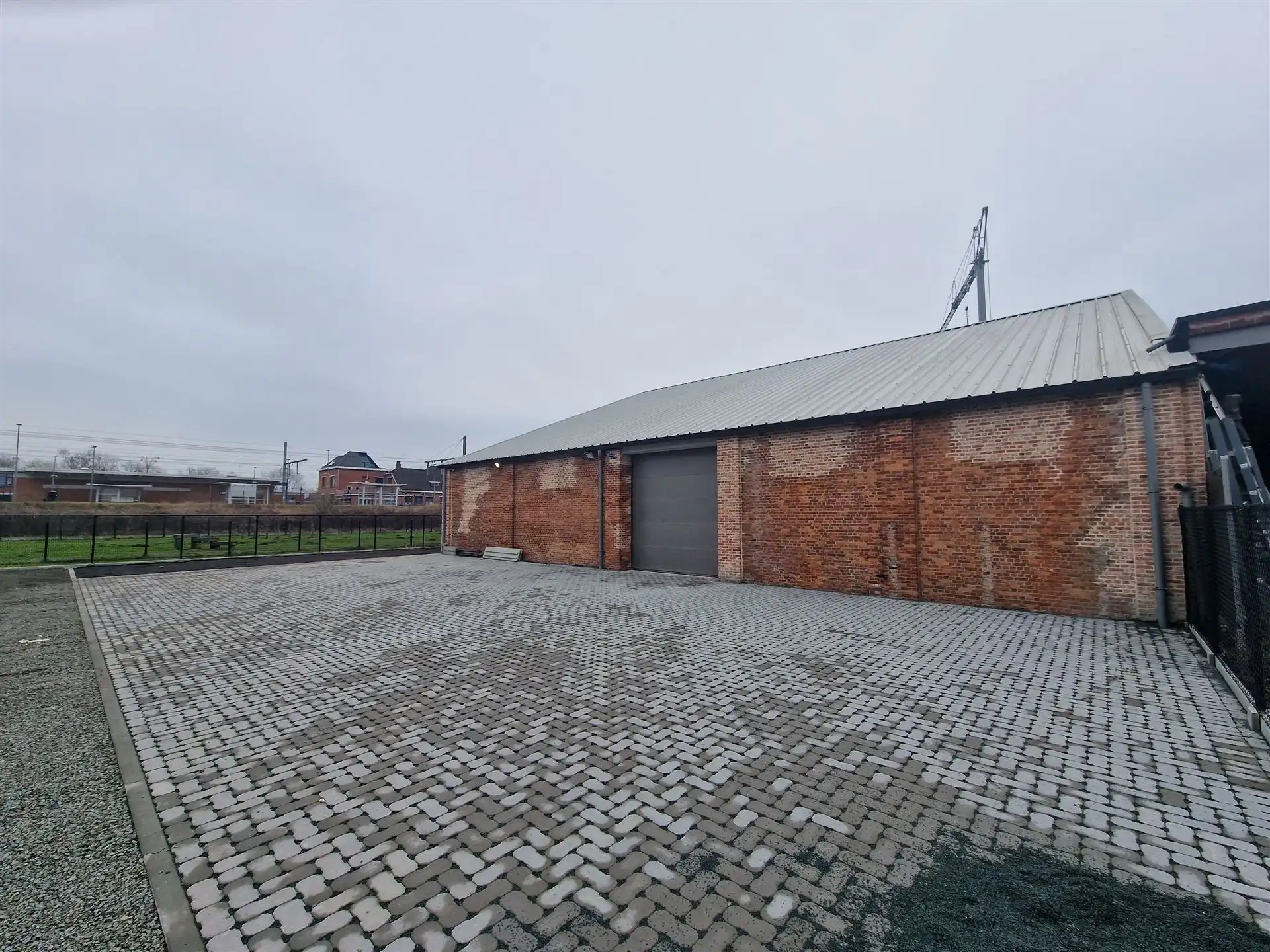 MULTIFUNCTIONEEL MAGAZIJN TE KOOP foto 16