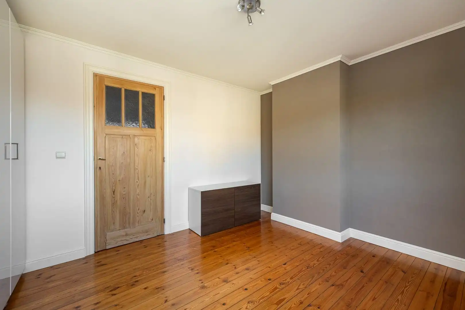 Exclusief landhuis met multifunctioneel bijgebouw foto 13