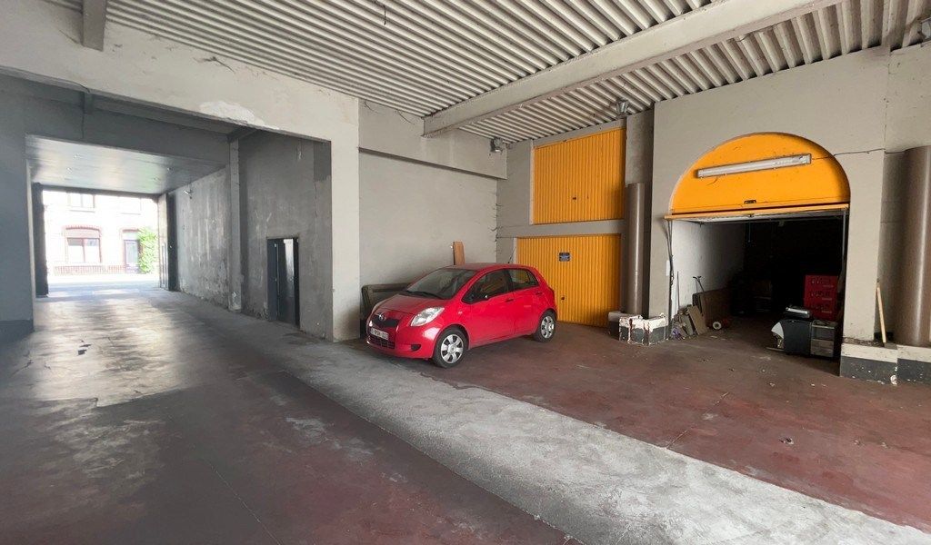 Magazijn te huur Krijgsgasthuisstraat 93 - - 9000 Gent