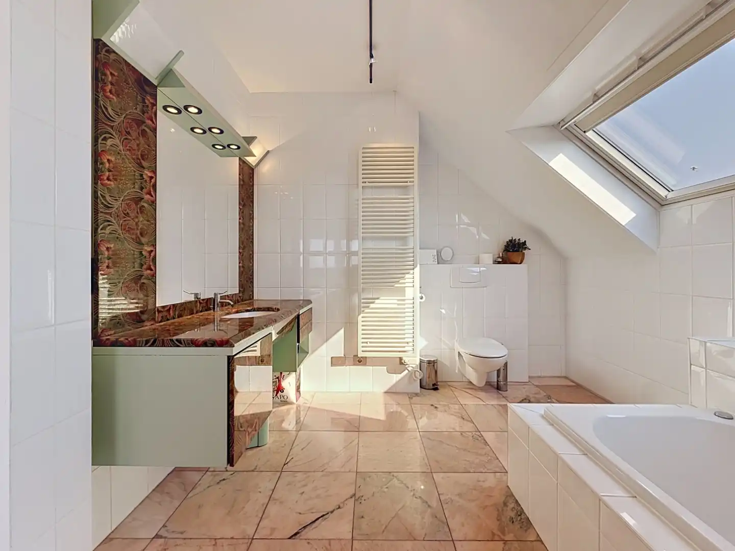 Unieke penthouse met vier terrassen en frontaal zeezicht te Sint-André (Oostduinkerke) foto 12