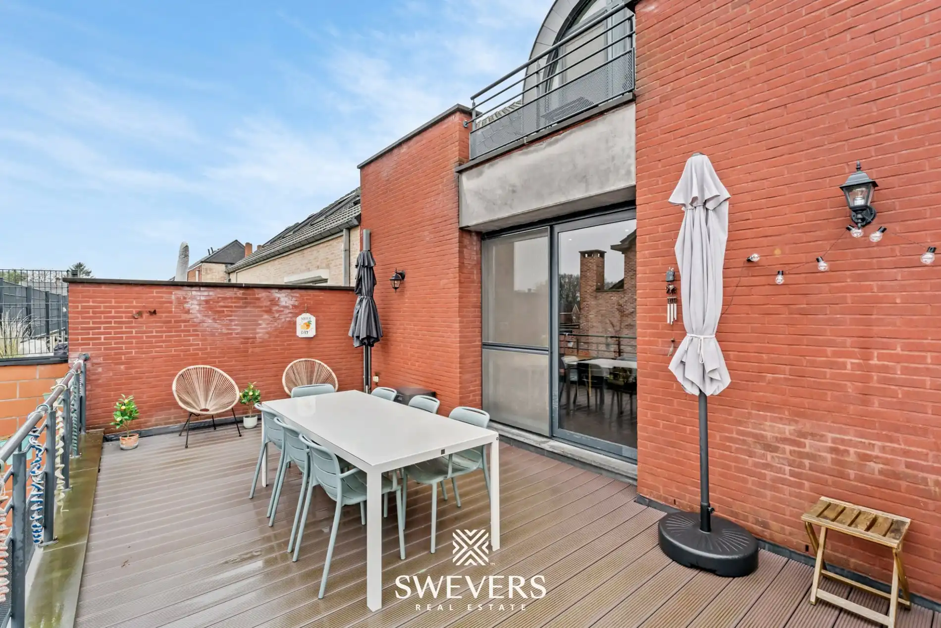 Zonnige bel-etage met dubbele garage en groot terras vlakbij het centrum van Heusden foto 8