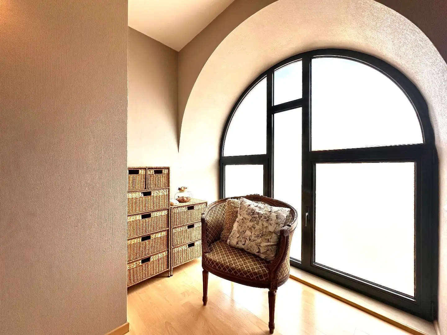 Zeer ruime, moderne gezinswoning op toplocatie in Tongeren foto 21