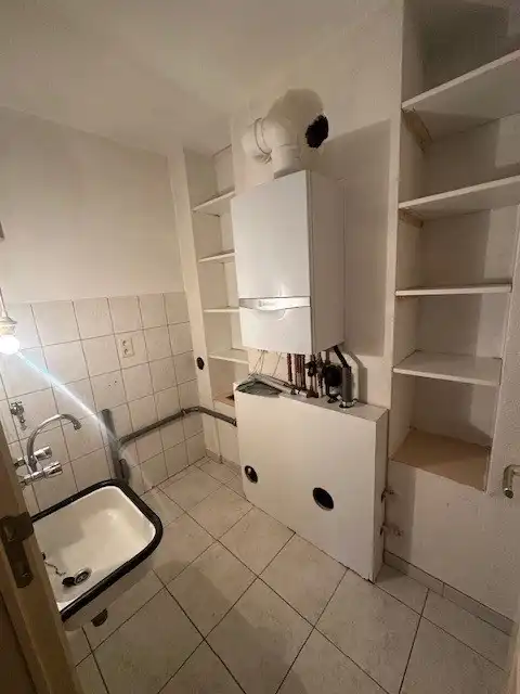 Ruim en lichtrijk appartement (127 m²) in het centrum van Overpelt foto 15