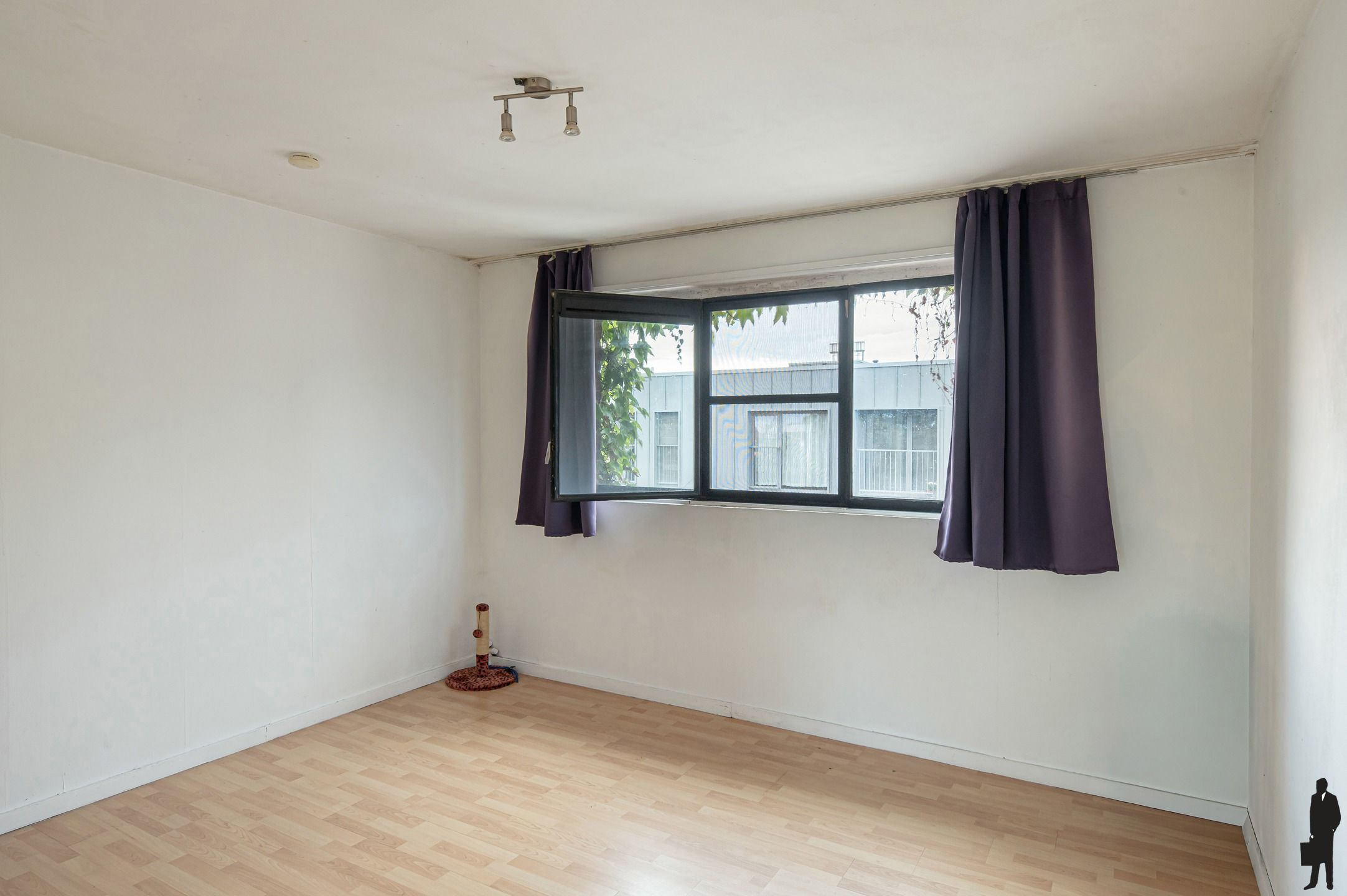 Voormalige dokterswoning in het centrum van Stabroek! foto 34