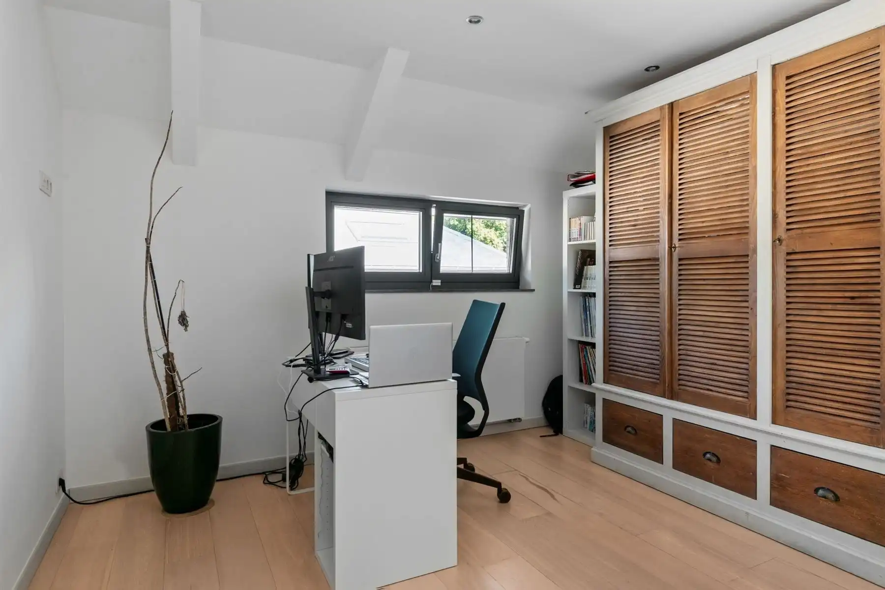  ENERGIEZUINIGE, MODERNE VILLA (2010) MET VERWARMD ZWEMBAD foto 15