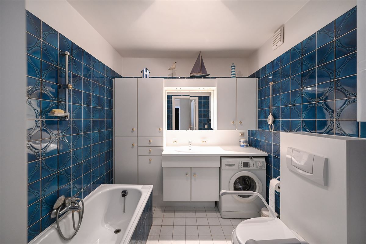 Zeer ruim hoekappartement met 3 slpk en garagebox foto 17