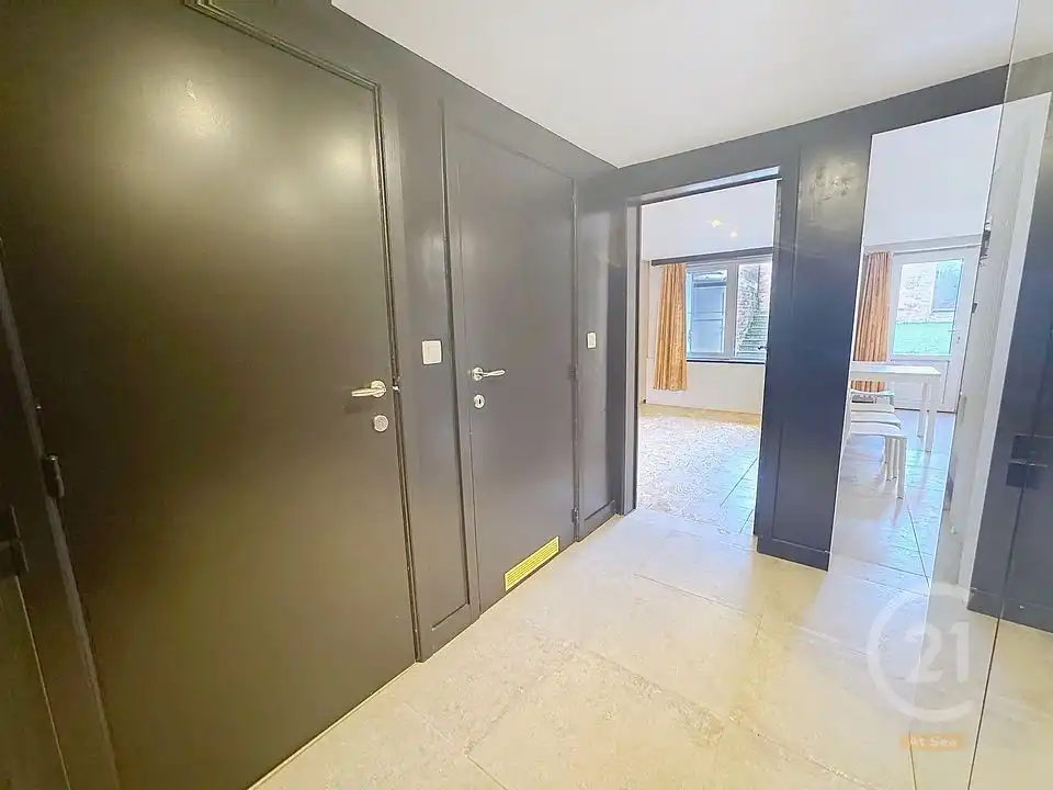 Appartement met 2 slaapkamers en terras op topligging in Middelkerke, vlak bij zee foto 13